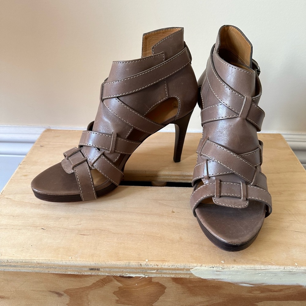 Michael Kors high heels. Women’s size 9.5.